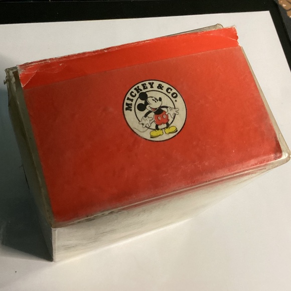 Disney Mickey & Co. Tee Shirts To Go Size: Unknown - Picture 7 of 7